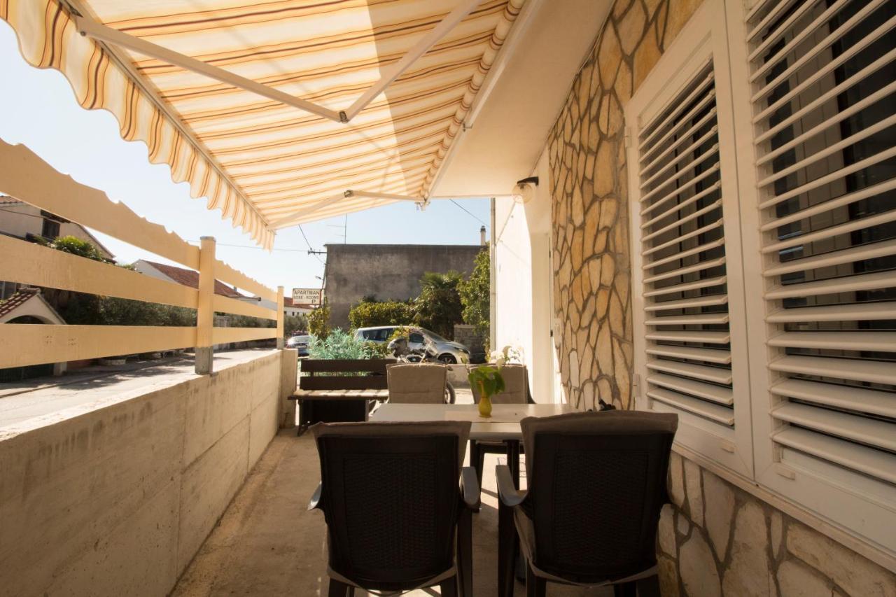 Apartmani Ana Juricev Vodice Buitenkant foto