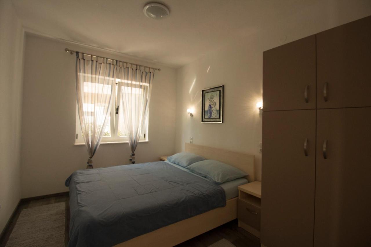 Apartmani Ana Juricev Vodice Buitenkant foto