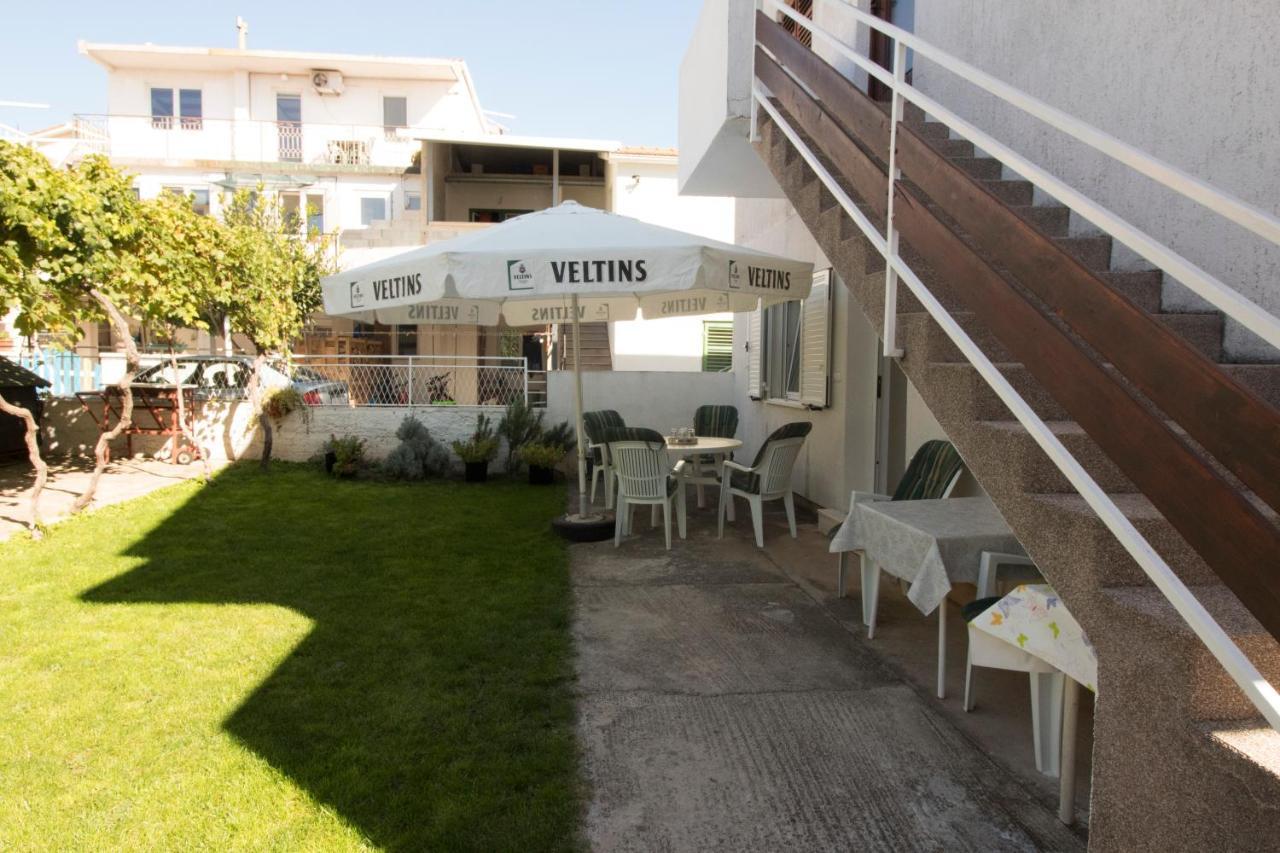 Apartmani Ana Juricev Vodice Buitenkant foto