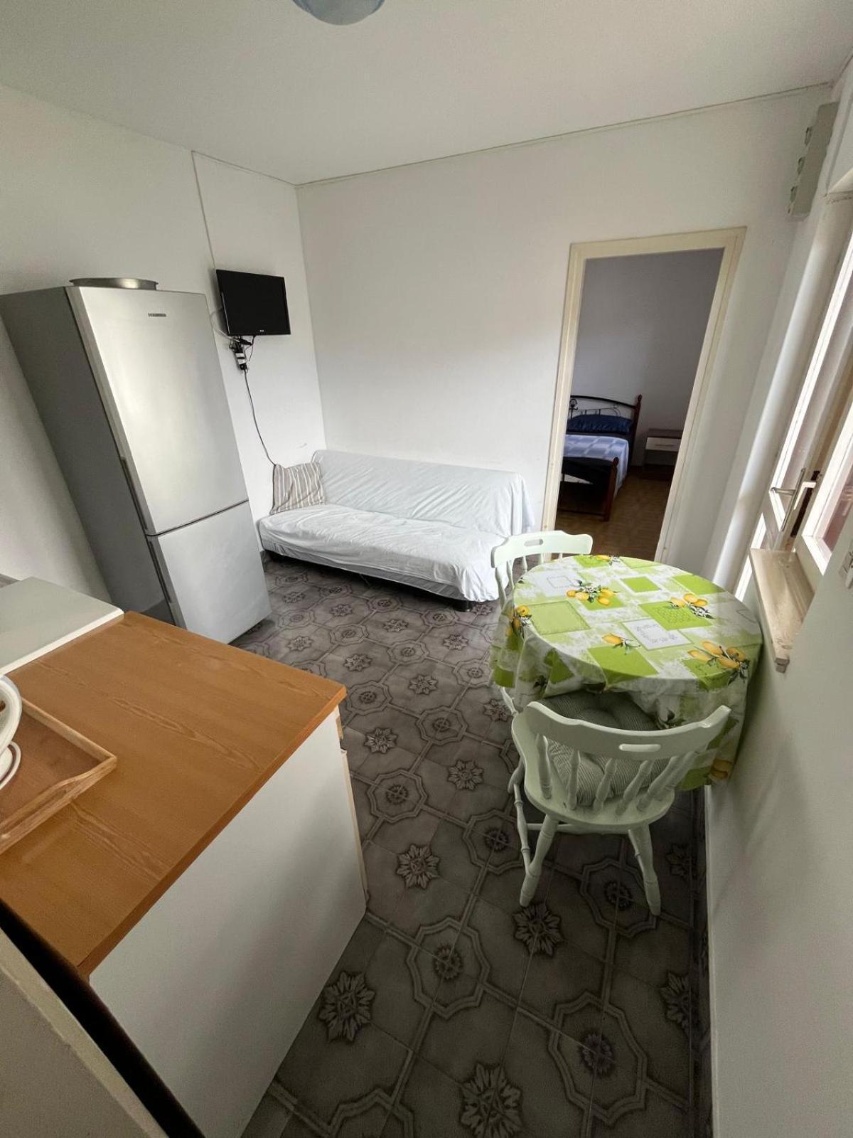 Apartmani Ana Juricev Vodice Buitenkant foto