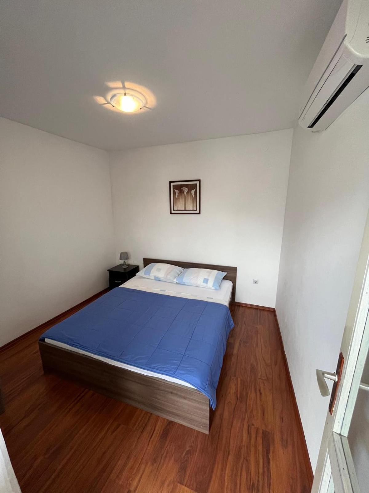 Apartmani Ana Juricev Vodice Buitenkant foto
