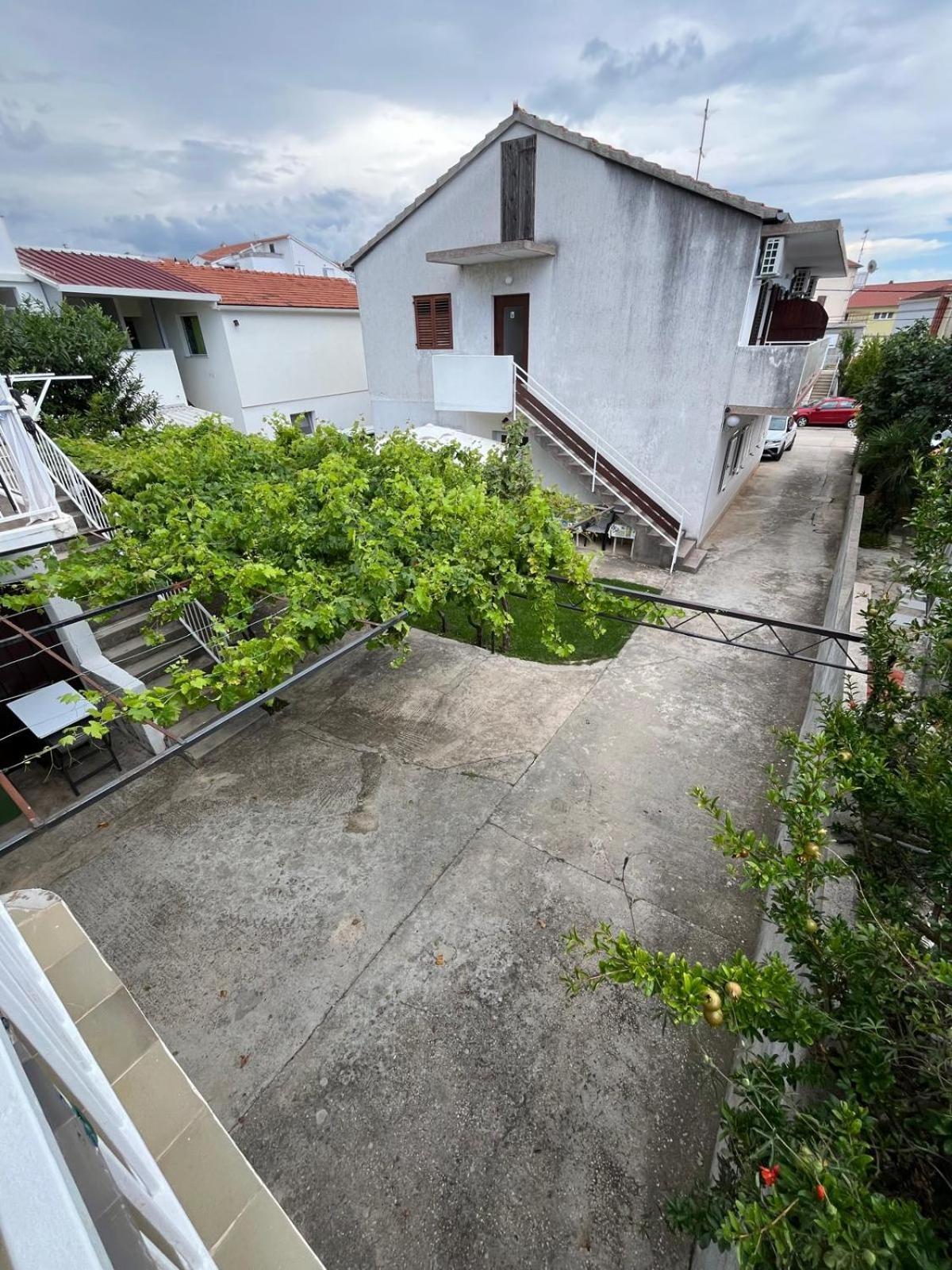 Apartmani Ana Juricev Vodice Buitenkant foto