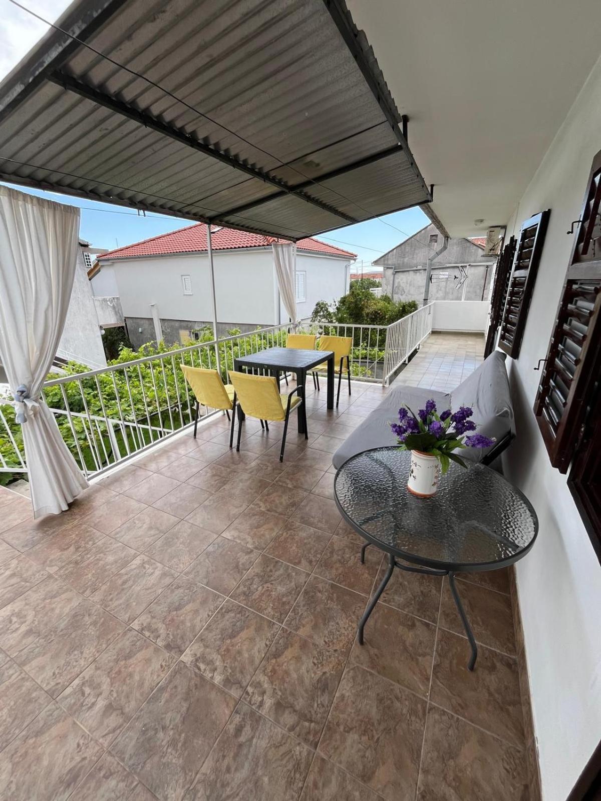 Apartmani Ana Juricev Vodice Buitenkant foto